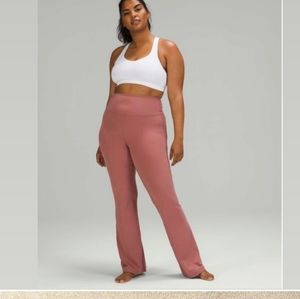 Lululemon size 0 Flares Mauve